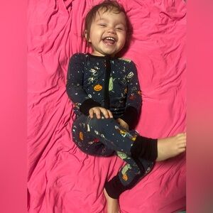 Little Sleepies Nightmare Before Christmas convertible footie 12-18 months